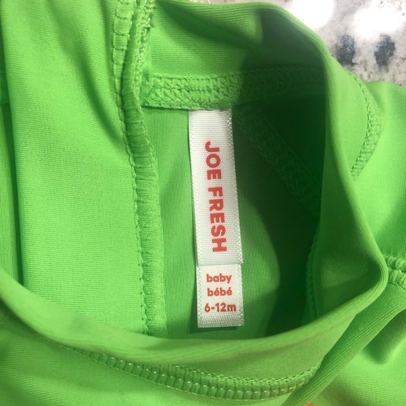 Dinosaur Rashguard/ Swim Suit Size 6-12 Months - Picture 3 of 4